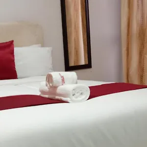 Frontiers & Conference Hotel